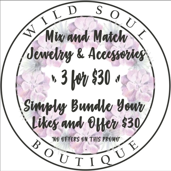 • Shayna • Layered Love Letter Necklace - Picture 4 of 4